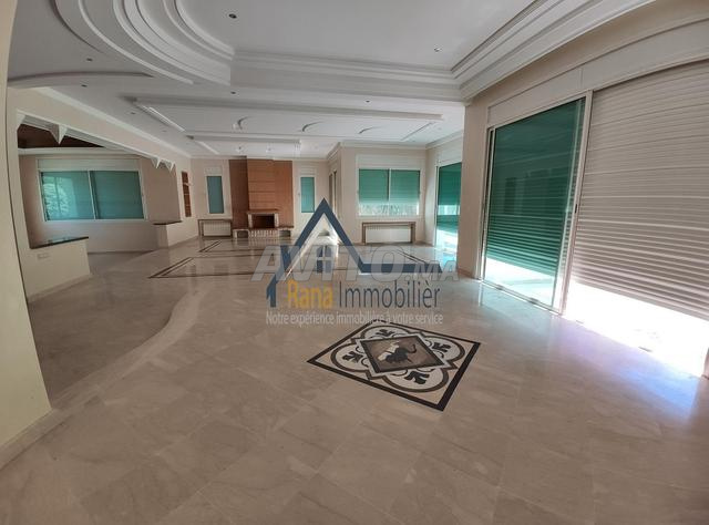villa bureau à louer sur Souissi