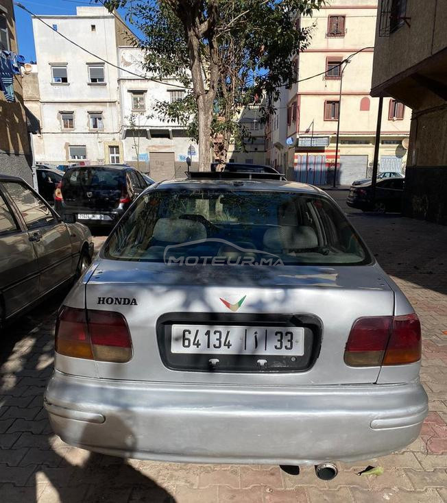 Honda Civic Essence Manuelle 1999 à Casablanca