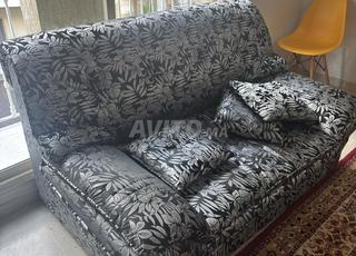 أرائك لـ 6 أشخاص