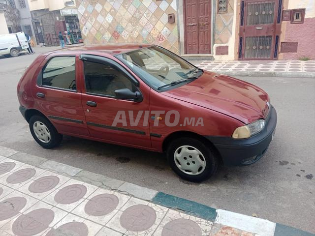 فيات باليو إيسنس يدوية 1999 في القصر الكبير