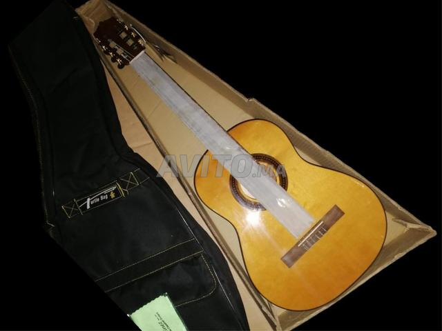 Martinez MCG-40S 3/4 Guitare Classique luthier