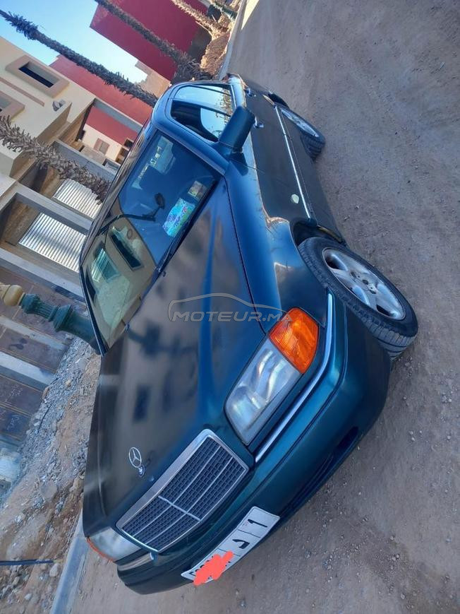 Mercedes-Benz 220 Diesel Manuelle 1995 à Laâyoune
