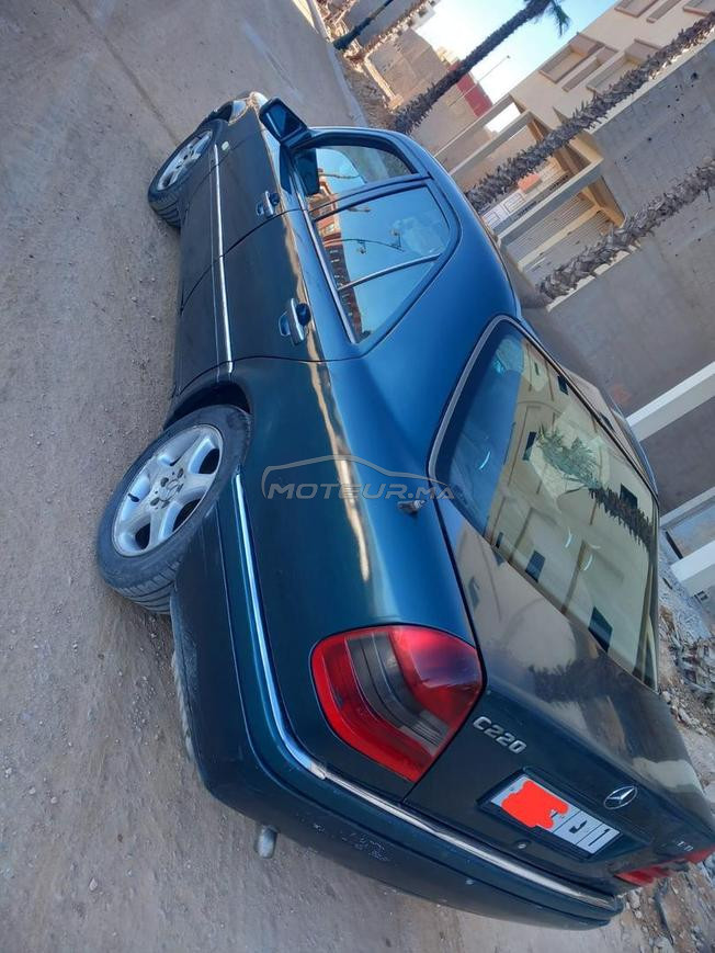 Mercedes-Benz 220 Diesel Manuelle 1995 à Laâyoune