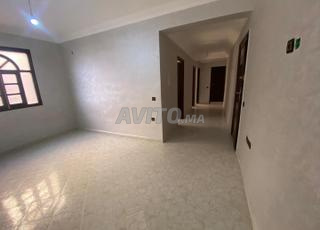 شقة للبيع عين مزوار قريبة من كيليز