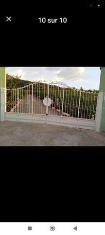 مزرعة للبيع