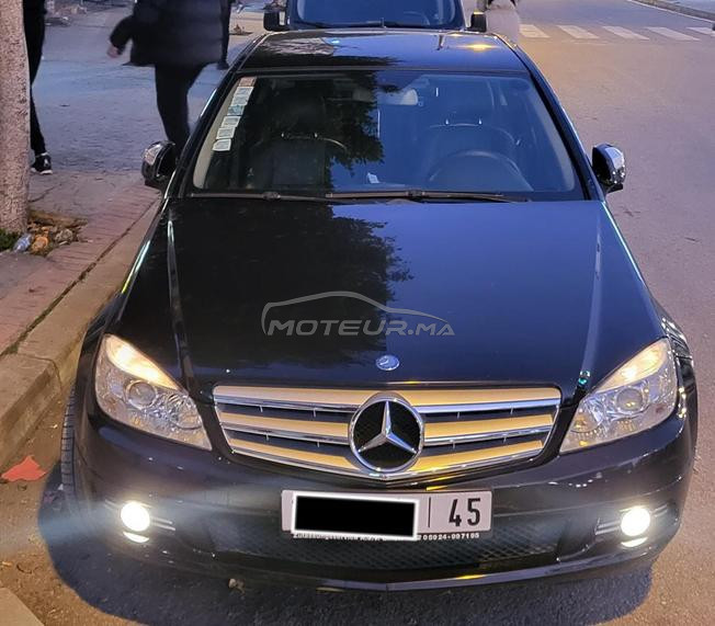Mercedes-Benz 220 Diesel Automatique 2008 à Tanger