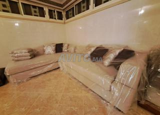 Coin de salon moderne en L neuf