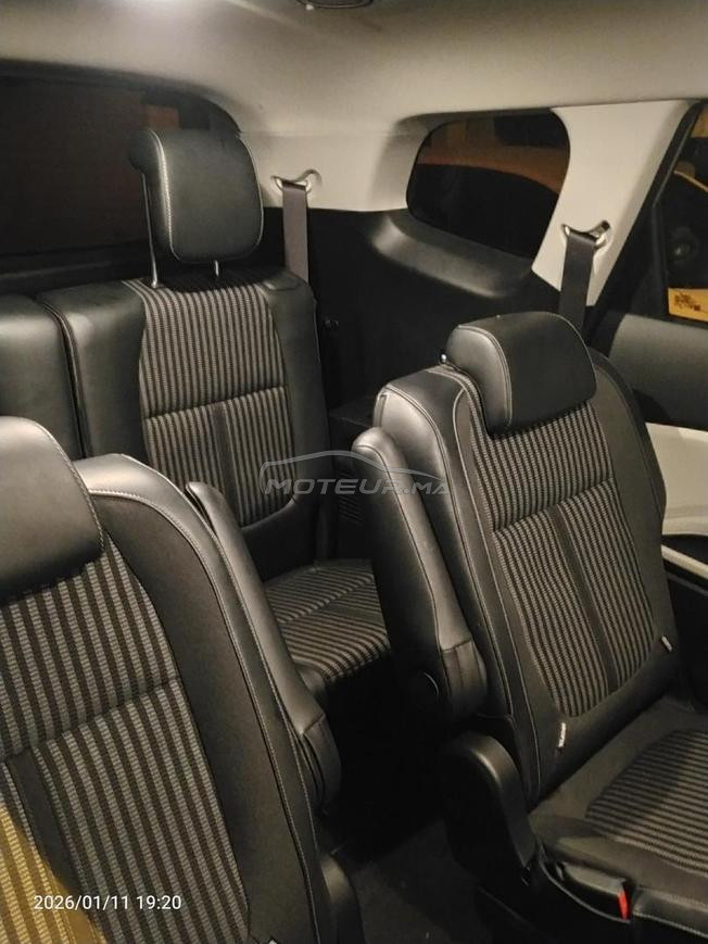 kia carens modèle 2023,yallah darba 18700km