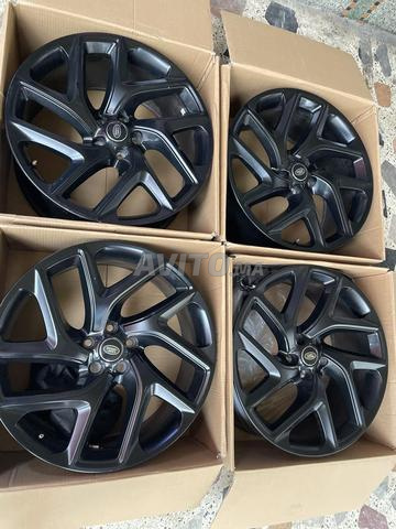 Jantes Range Rover Sport 2024 d'origine 22