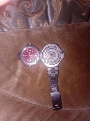 ساعة يدوية من طراز رفيع