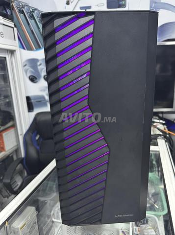 جهاز كمبيوتر للألعاب ومحطة عمل عالية الأداء