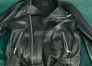 جاكيت جلد L
