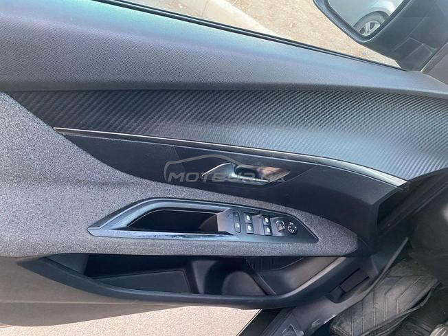 Peugeot 3008 Diesel Manuelle 2018 à Tanger