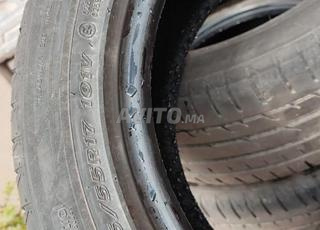 225/55R17 101V