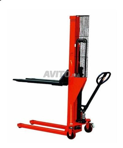 رافعة تكديس نصف كهربائية GERBEURS SEMI-2ELECTRIQUE