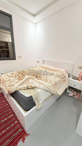 غرفة نوم كاملة بيضاء - حالة جيدة جدا