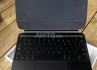 magic keyboard M4 M5 11pouces