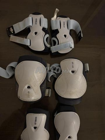 زلاجات أطفال شبه جديدة