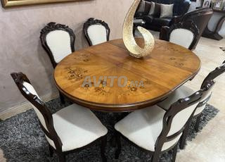 Table à manger 6 chaises