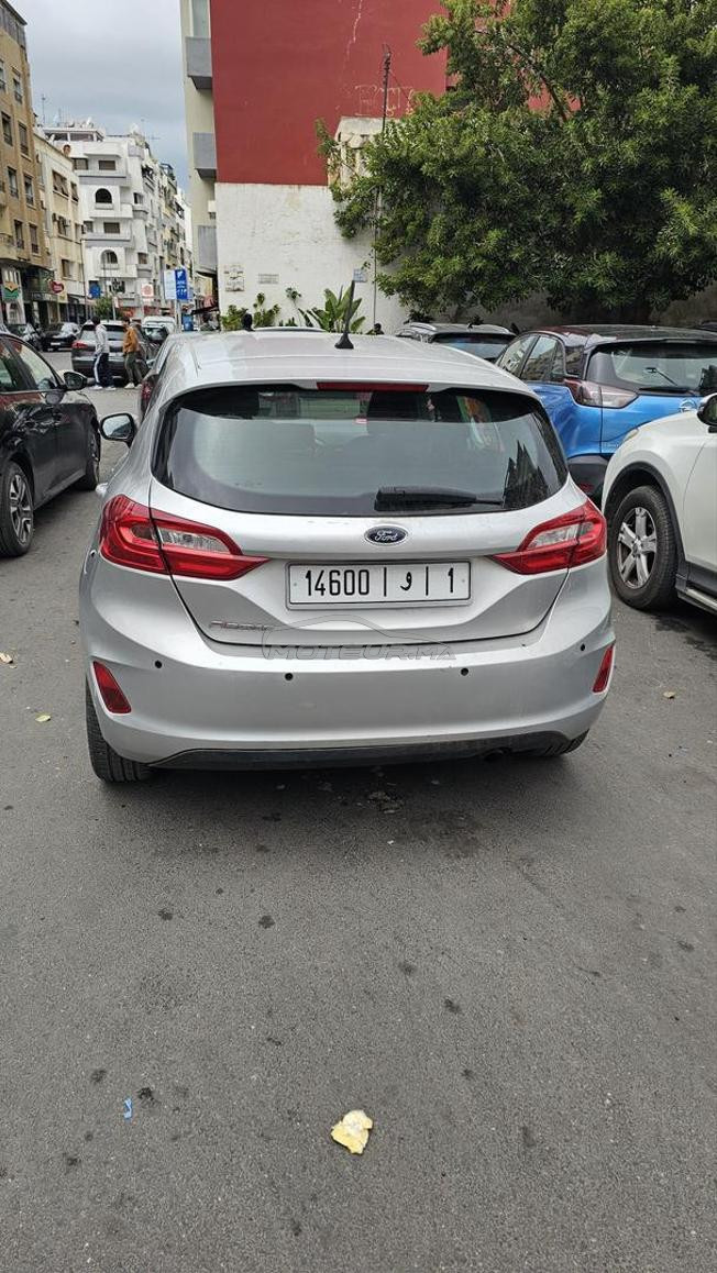 Ford Fiesta très bon état 