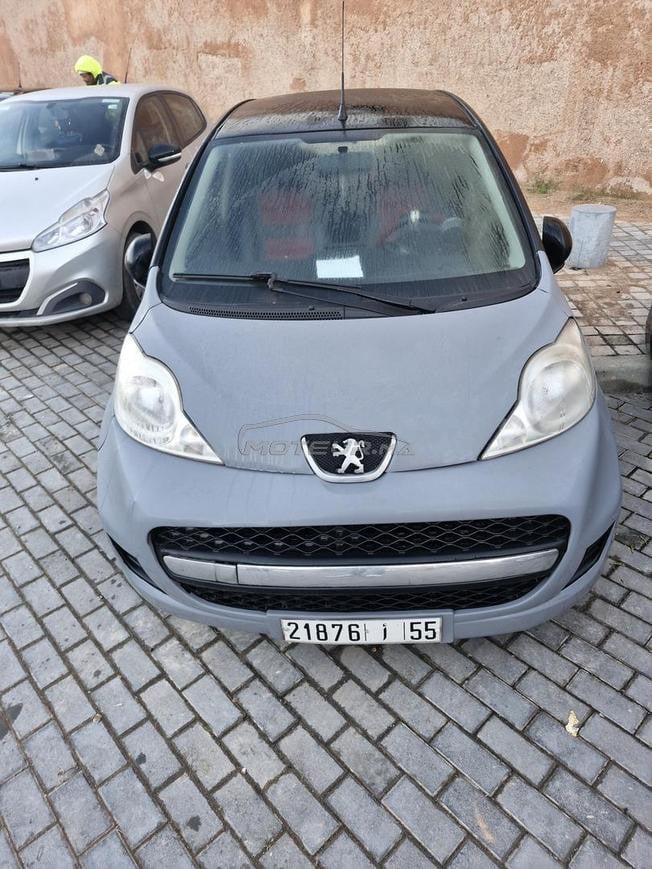 voiture très bon état 