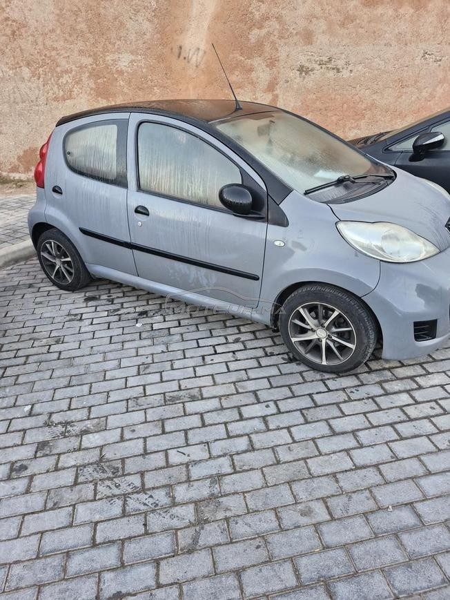 voiture très bon état 