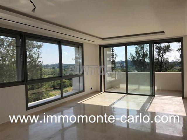 شقة جديدة عالية المستوى للإيجار في السويسي