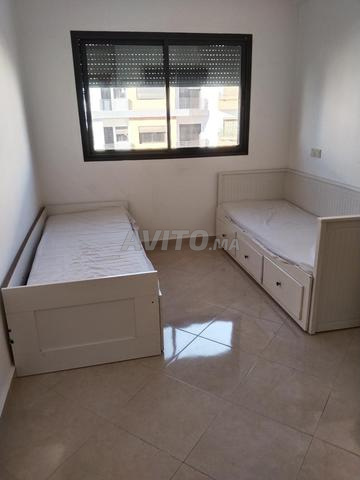 2 سرير للأطفال مع أدراج و 2 مراتب