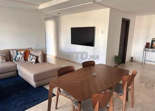 شقة للإيجار 142 متر مربع في المنصورية