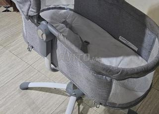 Lit bébé très bon état