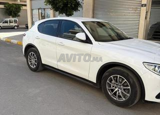 سيارة للبيع