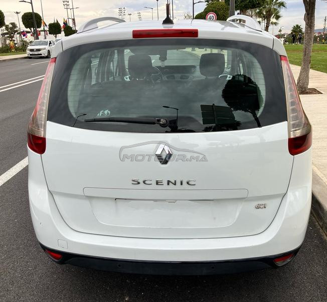 Renault Scenic Diesel Manuelle 2013 à Tanger