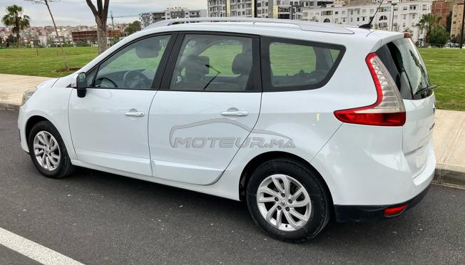 Renault Scenic Diesel Manuelle 2013 à Tanger