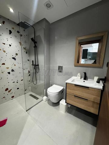 Neuf Studio Meublé luxe Ensoleillé 5min CFC - 2