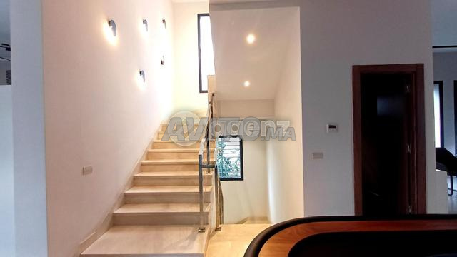 CMN-AC-2067 - Villa à louer à Al Mostakbal