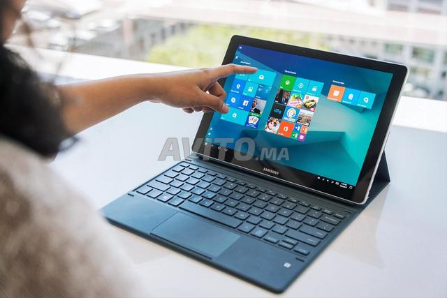 SAMSUNG GALAXY BOOK 7th Gen Intel® Core™ i5 - 2