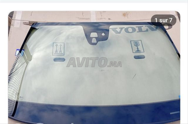 زجاج أمامي XC60
