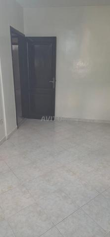 Appartement à louer au sous-sol 75 m² à Casablanca