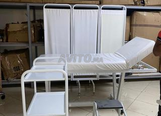 معدات عيادة طبية