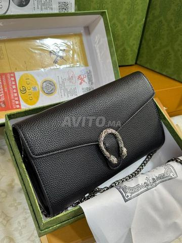 حقيبة أنيقة Gucci في عرض ترويجي GC7766