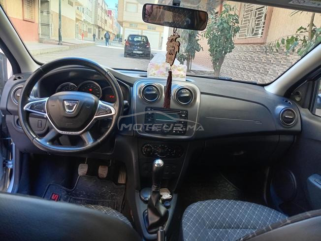 Voiture à vende en très bon état 