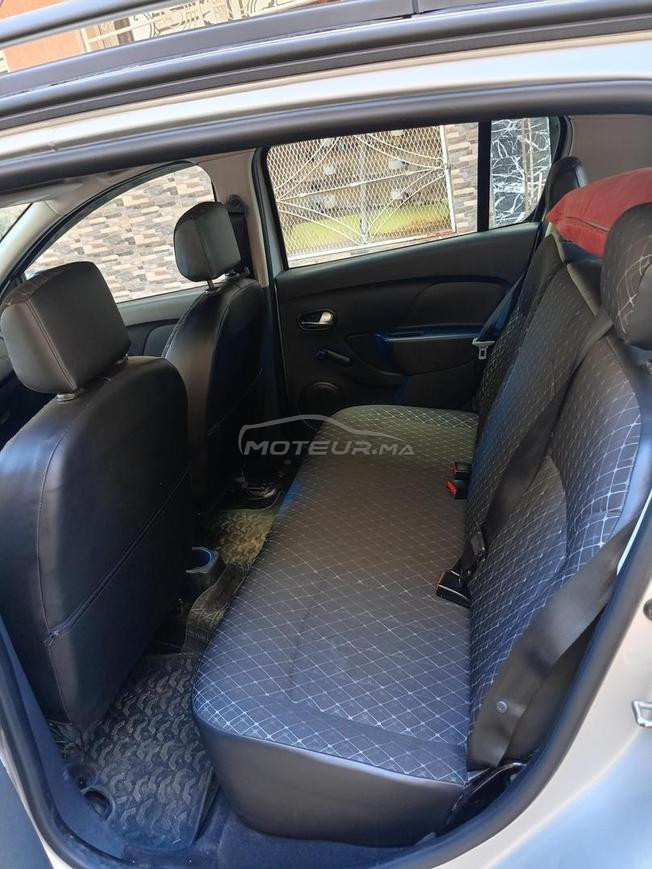Voiture à vende en très bon état 
