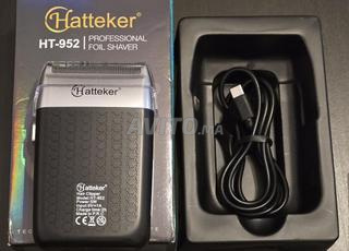 ماكينة حلاقة كهربائية من ماركة Hatteker