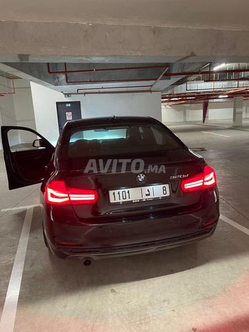 BMW Série 318D pack sport fin 2016 - 2