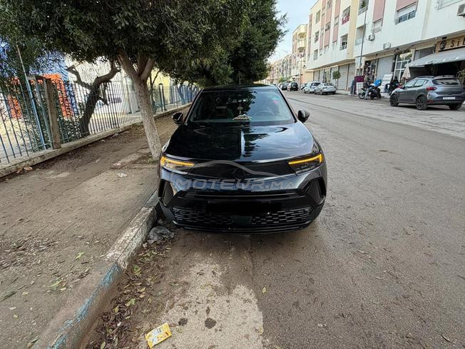 opel mokka jdida 2men n9a dyal la maison