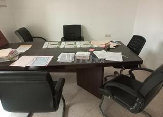 A vendre salle de réunion
