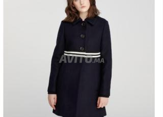 Manteau neuf en laine de la marque luxueuse Maje
