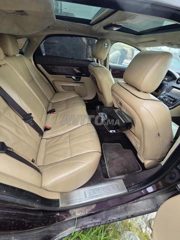 قطع غيار جاكوار XJ 2010