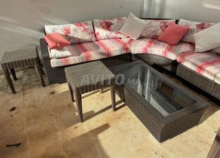 صالون حديقة 4 قطع مع طاولات