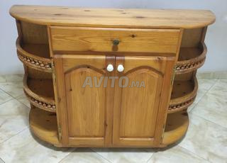 طاولة متعددة الاستعمالات